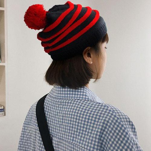줄무늬 방울모 겨울 여성 기모 패션 비니 방한 모자 WF41671