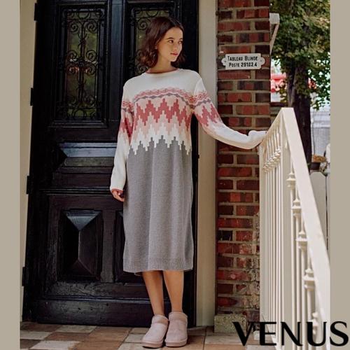 [비너스]비너스 기분전환 선물용 인기상품 푹신 포근 스웨터 유럽풍 여성 실내복 원피스잠옷 VEV3876L 애플