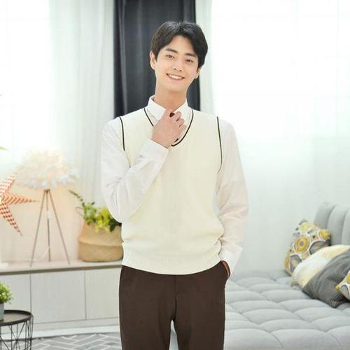 [셀럽하우스](빅사이즈) ZNLH2430 아이보리 블랙라인 교복조끼(남자) -4XL