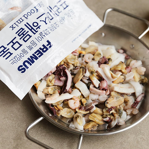 [(주)화진엔터프라이즈][맛군] 만능재료 4종 해물모듬 600g x 2팩