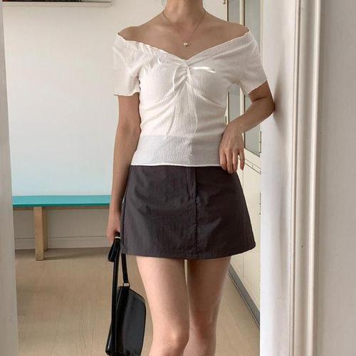 [옷자락]여자 여름 쿨 바스락 오프숄더 리본 슬림 티셔츠