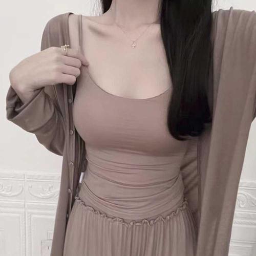 [셀럽하우스]여자 SDEM8510 여름 룩 코디 캡 내장 끈