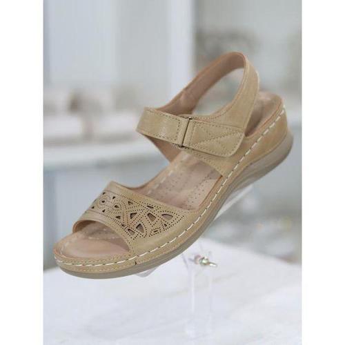 하프클럽 [와폰]바이로쏘 세이브존03 포인트 펀칭 컴포트솔 5cm 스트랩샌들 SP (BLS)23S10312AA3W