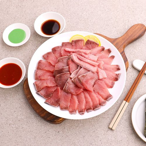 [주식회사 바른씨][산지직송] 자연산 제철 대방어회 1kg 내외 필렛+소스증정 (원물 8kg 이상급)