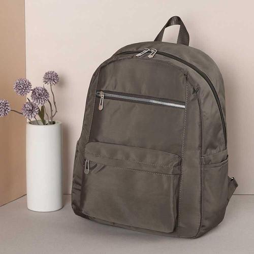 베이직 디자인 다양한 수납공간 데일리 백팩 WE41669