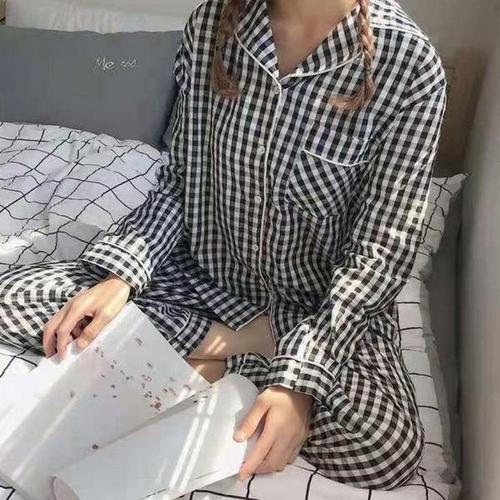 [에이치에스라이프]잠옷 파자마 홈웨어 체크 무늬 착용감 좋은 기본 스타일 여성