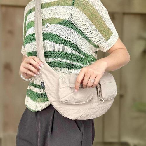 [신상오픈런]여성용 나일론 만두 크로스백 곱창끈 더블포켓 캐주얼 가방