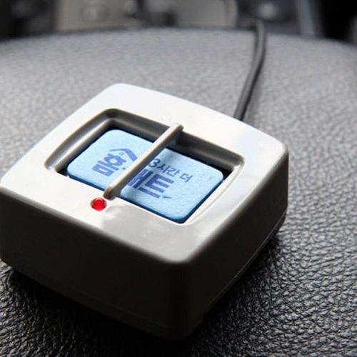 에이치플러스몰 컴팩트한사이즈 안전하고 쾌적드라이빙 차량 훈증기 (WA9EAE8)